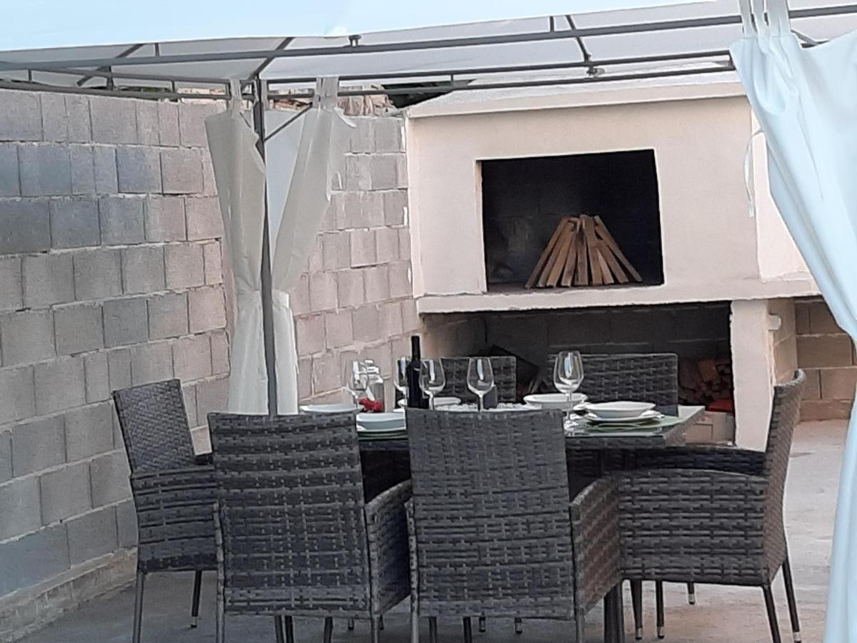 Ferienhaus Karlo Pridraga Exterior foto